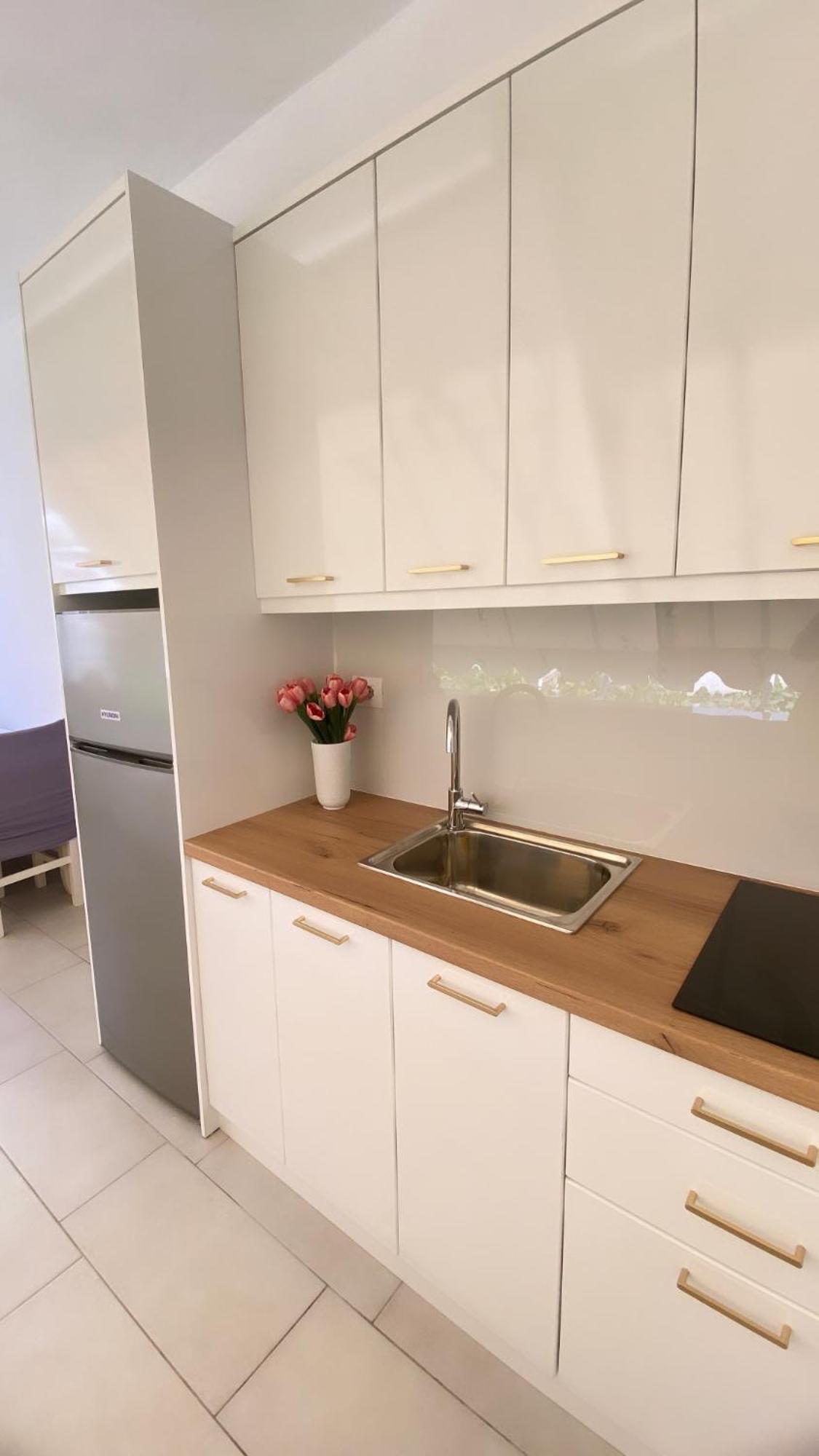Ona Apartament Sarande Ngoại thất bức ảnh
